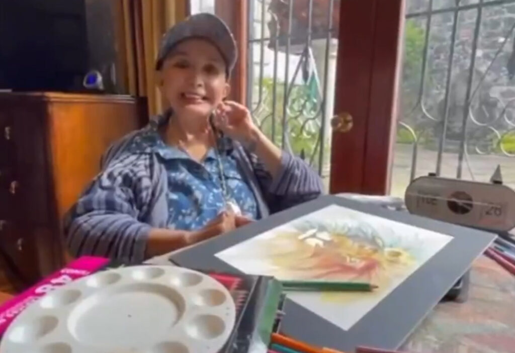 La Chilindrina reaparece tras su reciente hospitalización