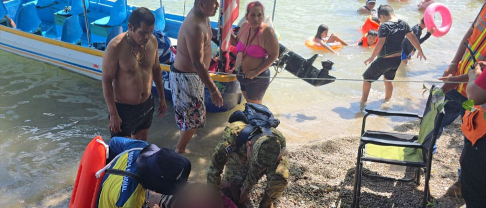 Rescatan a mujer que estuvo a punto de ahogarse en lago de Ilopango