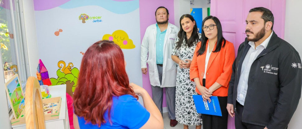 Salud hace el lanzamiento de la Clínica de Neurodesarrollo del Hospital Saldaña