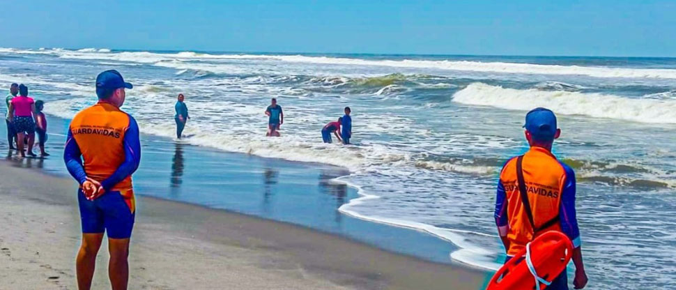 Protección Civil mantiene dispositivos en playas de Usulután y La Paz