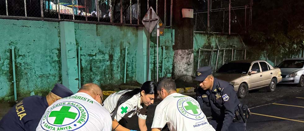 Motociclista se accidenta al tratar de esquivar un perro en San Marcos