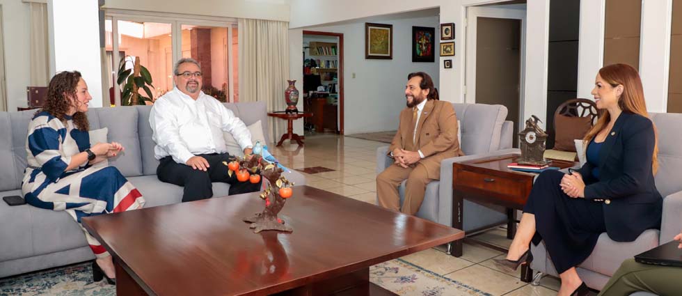 Vicepresidente y CEO de Tigo se reúnen con el propósito de explorar iniciativas en beneficio del país