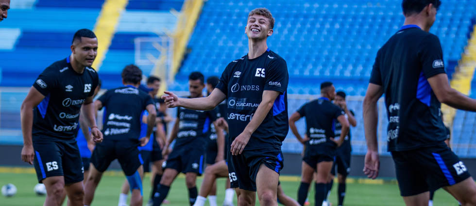 Por estos medios se transmitirá en exclusiva el partido de La Selecta contra Surinam en El Salvador