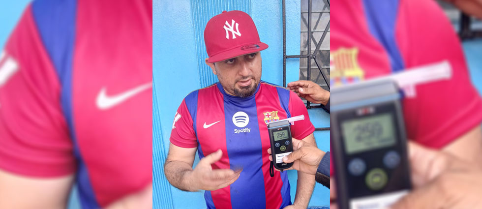 Sacan de las calles a conductor que manejaba con un alto nivel de ebriedad en Cuscatlán