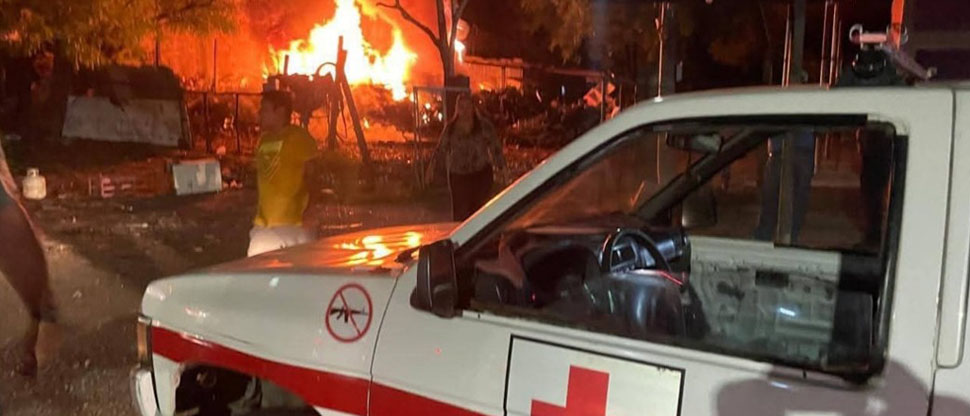 Sofocan voraz incendio en una chatarrera en Santa Rosa de Lima, La Unión