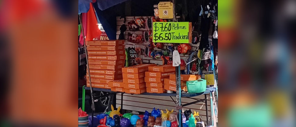 Revendedores se ven obligados a rematar las donas después de ser denunciados 