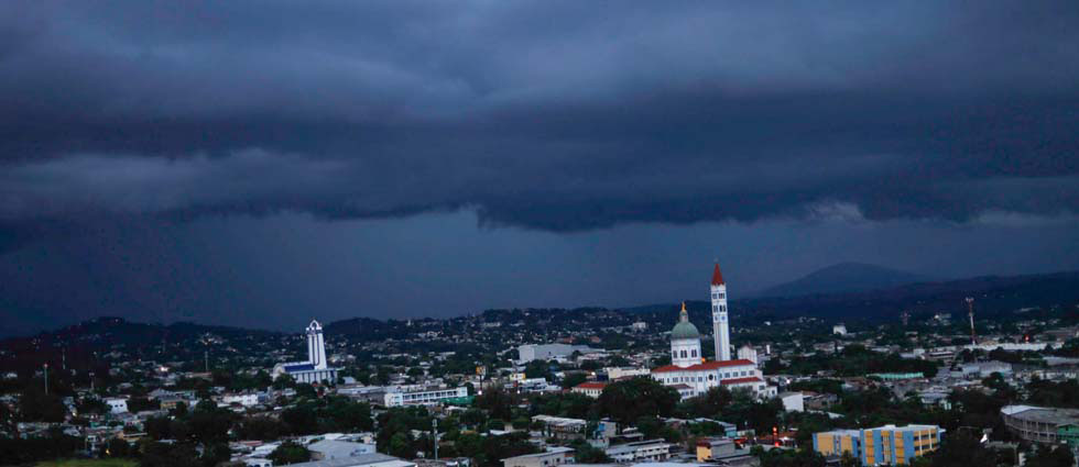 Pronostican un miércoles con cielo parcialmente nublado y lluvias dispersas