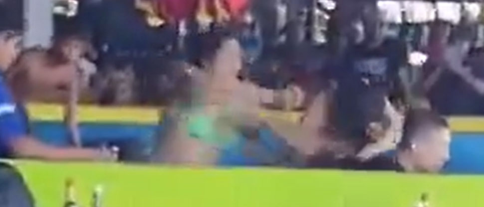 Paseo entre amigas en el lago acaba a puñetazos y jalones de pelo