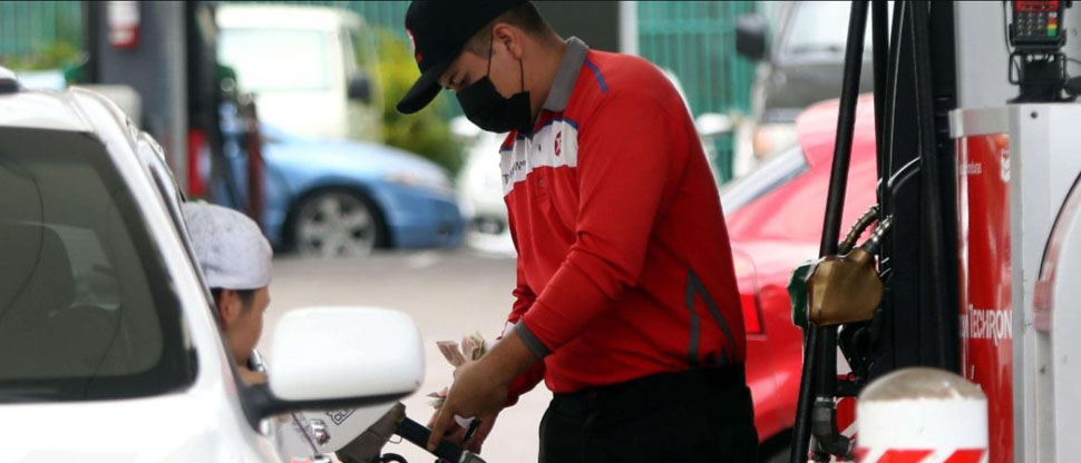 Mañana entran en vigencia nuevos precios de combustibles en El Salvador