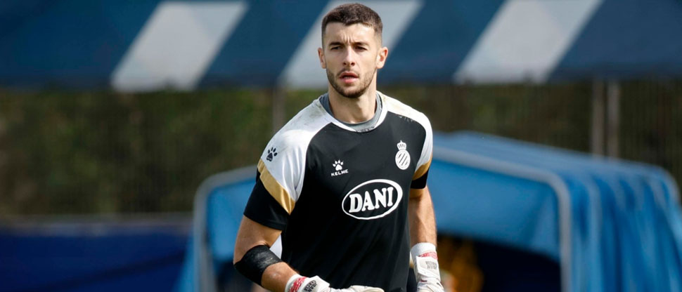 Malas noticias para El Barcelona, Joan García se rompe el menisco y será operado mañana