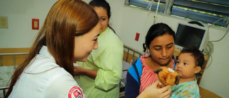 Niños del Hospital Bloom celebraron su día anticipado