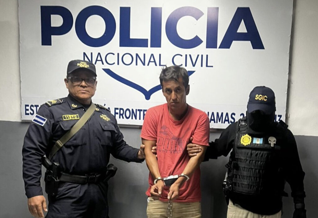 Atrapan en México a pandillero acusado de diversos delitos