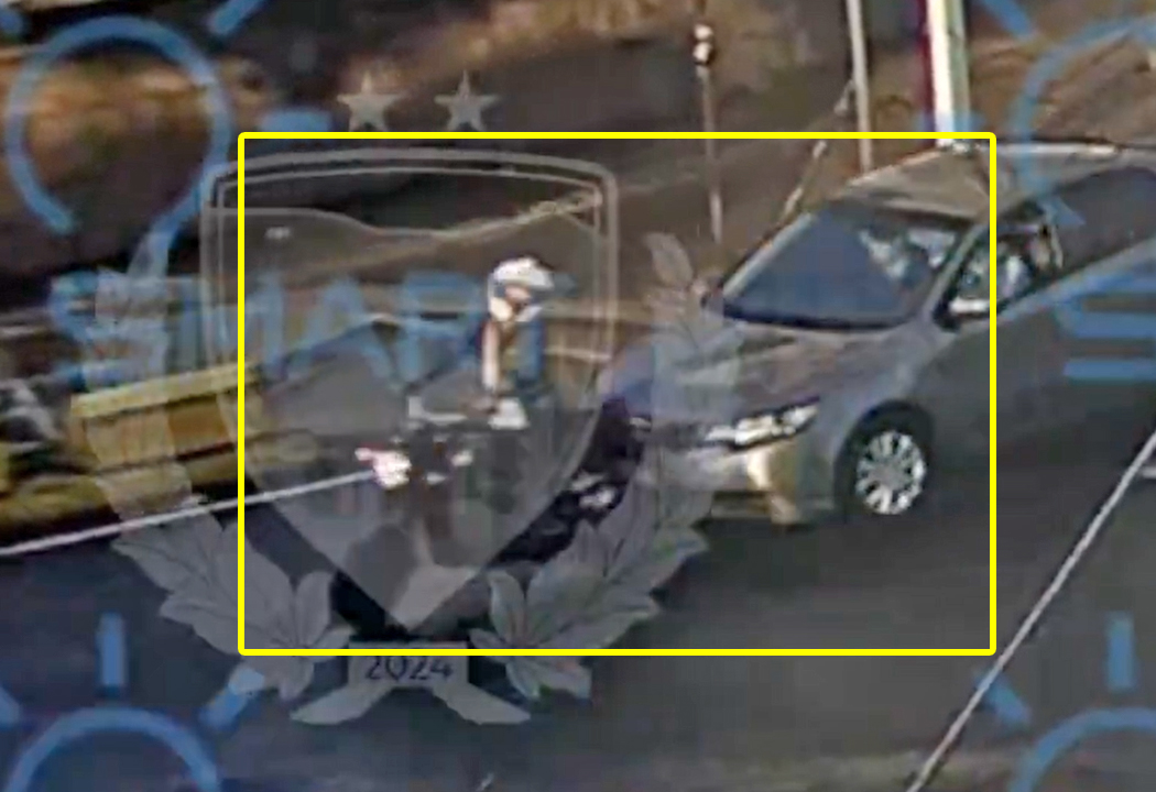 Por venir distraído, conductor arrolla a un motociclista en Santa Tecla