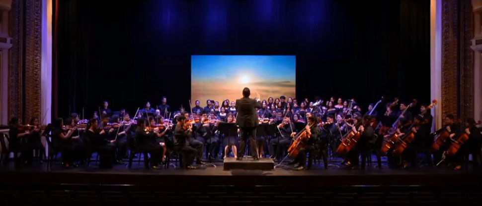 Escuela Nacional de Música celebra 204 años de independencia cantando el Himno