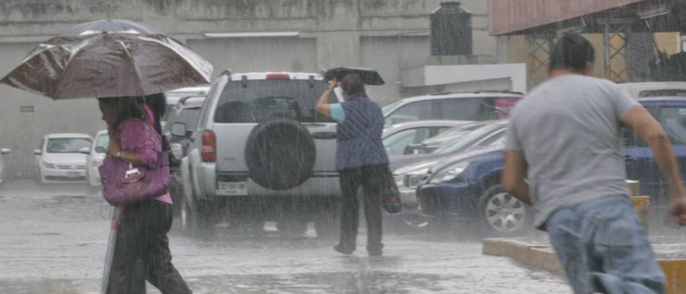 Lluvias y tormentas durante todo el día de forma intermitente por sistema de baja presión