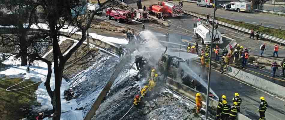 Aumenta a 25 el número de muertos por explosión de pipa en Iztapalapa