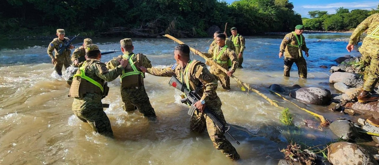 Localizan cuerpo de niño desaparecido en río en San Francisco Gotera