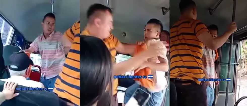 Microbuseros se van a los puños en pleno viaje en Soyapango