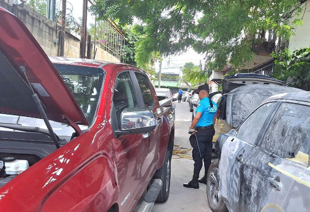 Atienden denuncia por taller que opera de manera ilegal en la colonia Zacamil