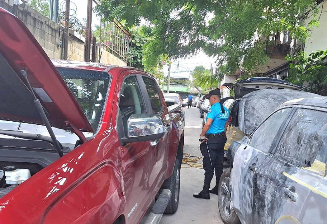 Atienden denuncia por taller que opera de manera ilegal en la colonia Zacamil