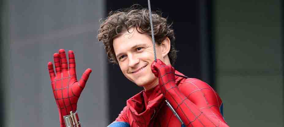 Tom Holland sufre un leve golpe de cabeza durante el rodaje de Spiderman