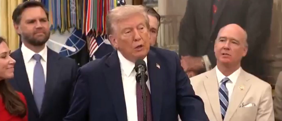Donald Trump confirma ataque letal contra un barco con drogas procedente de Venezuela