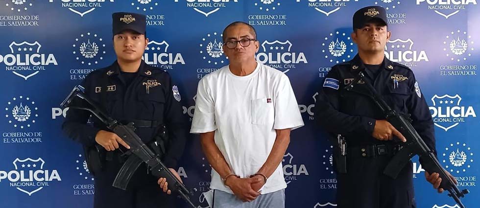 Policías arrestan a hombre que se dedicaba a hurtar celulares a enfermeras y médicos del hospital Zacamil