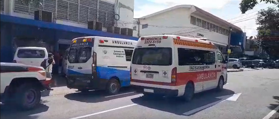 7 personas resultados intoxicadas en distribuidora de telas ubicada cerca del Oso