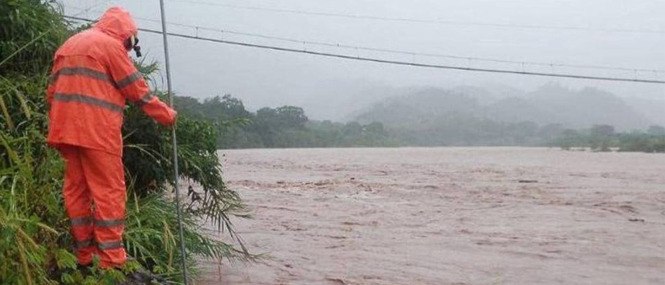 Lluvias y vientos provocan 4 fallecidos, entre ellos 2 niños, y 270 damnificados en Honduras