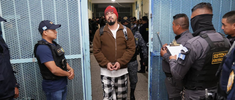 Activan alerta en penal de Guatemala tras posible fuga de 20 reos del barrio 18