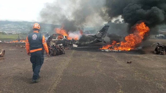Dos personas mueren tras accidente aéreo en Venezuela