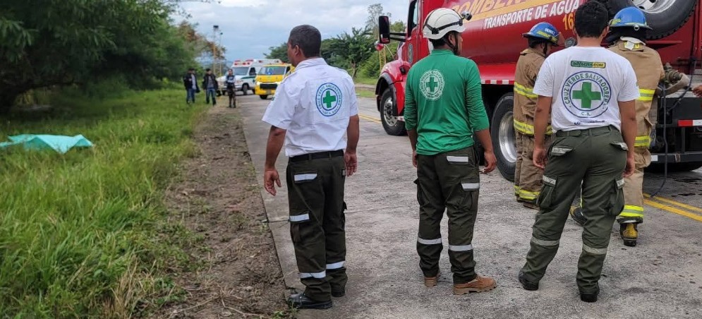 Motociclista de 25 años pierde la vida en trágico accidente
