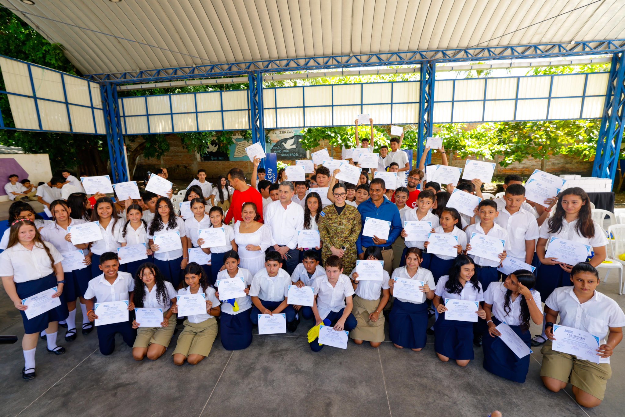 Estudiantes de la zona costera se capacitan para actuar en caso de emergencias acuáticas