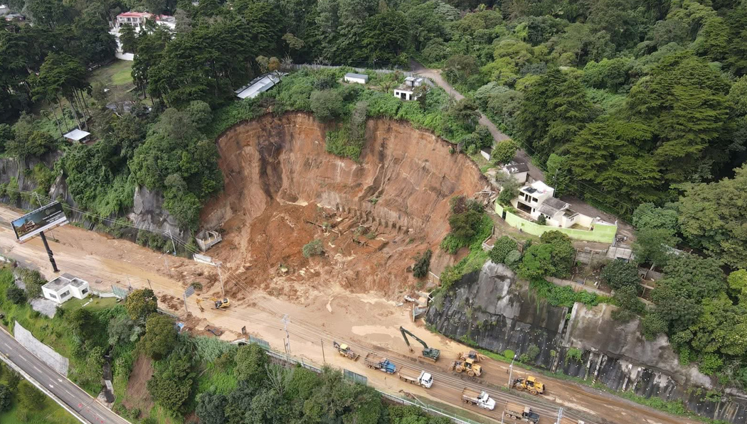 Guatemala: paso en carretera a El Salvador continúa bloqueado por inestabilidad del terreno