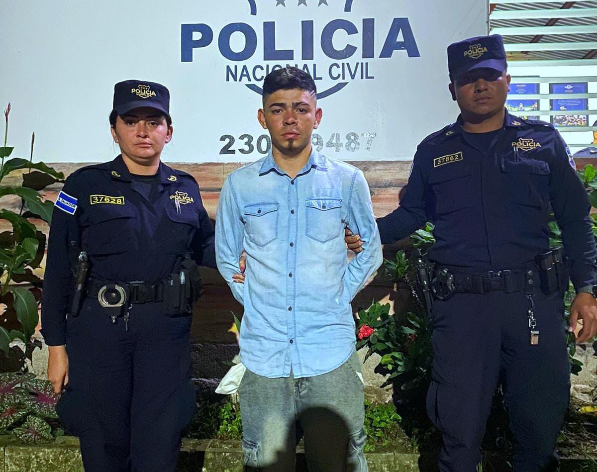 Capturado: le encuentran varias porciones de coca y dinero en efectivo