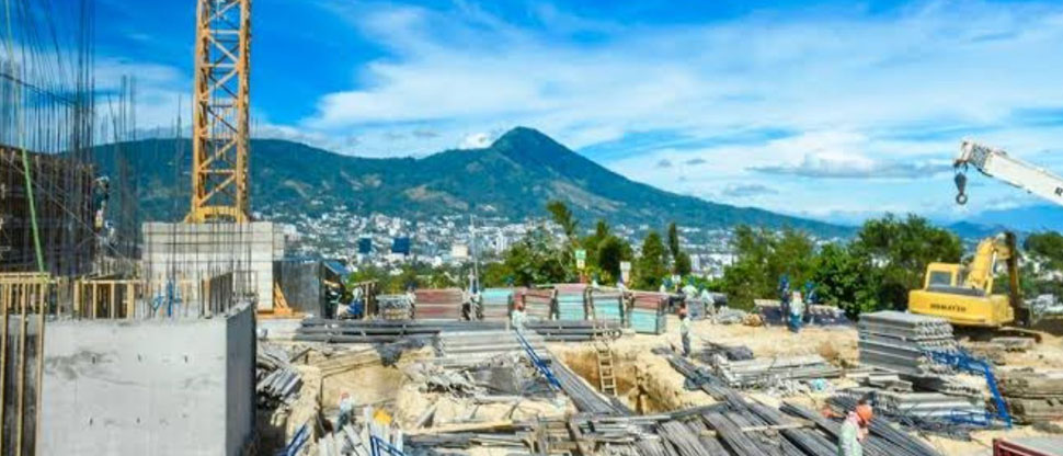 El Salvador registra un crecimiento histórico del 33.8% en el sector construcción
