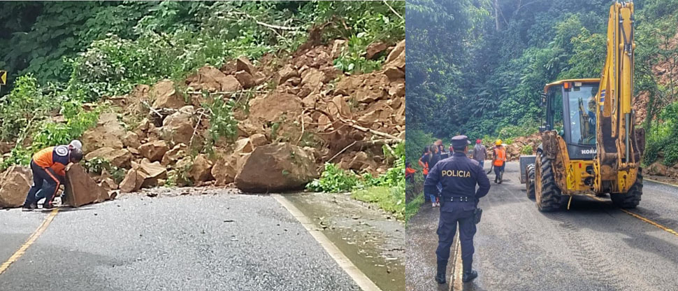 Protección Civil retira escombros de fuerte derrumbe en carretera a Jayaque, La Libertad