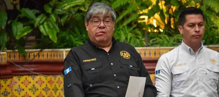 GUATEMALA: ministro de Gobernación afirma que no piensa renunciar por fuga de pandilleros