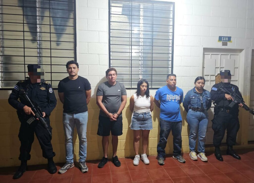 Capturan a homicida y sus secuaces en Santa Ana