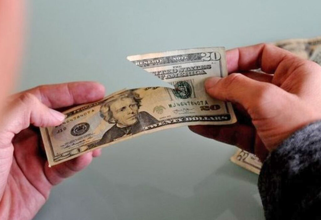 Billetes y monedas dañadas de curso legal, pueden ser canjeados en cualquier banco comercial