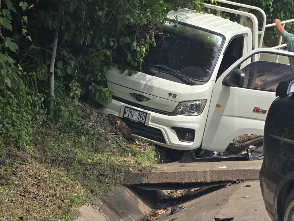 Niño de 2 añitos resulta lesionado en accidente de tránsito en carretera al Puerto