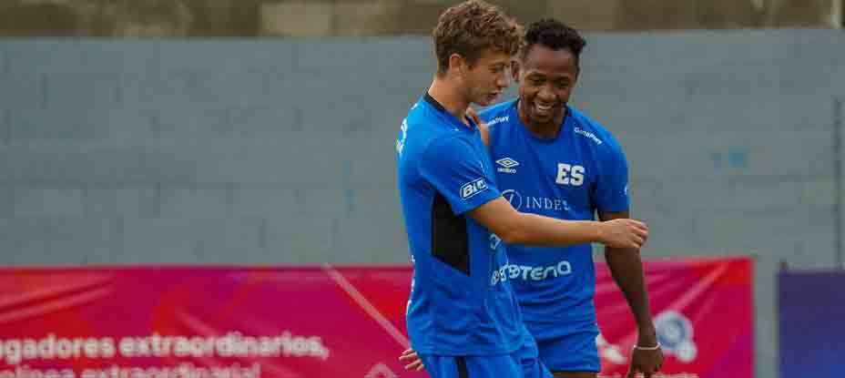 Técnico de La Selecta confirma a Nathan Ordaz como titular contra Guatemala