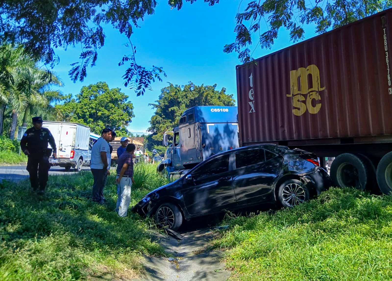 Se registra múltiple accidente sobre carretera Panamericana en Cuscatlán