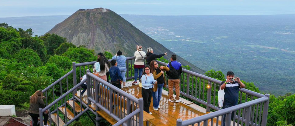 El Salvador promueve su potencial turístico con empresas del rubro en Panamá