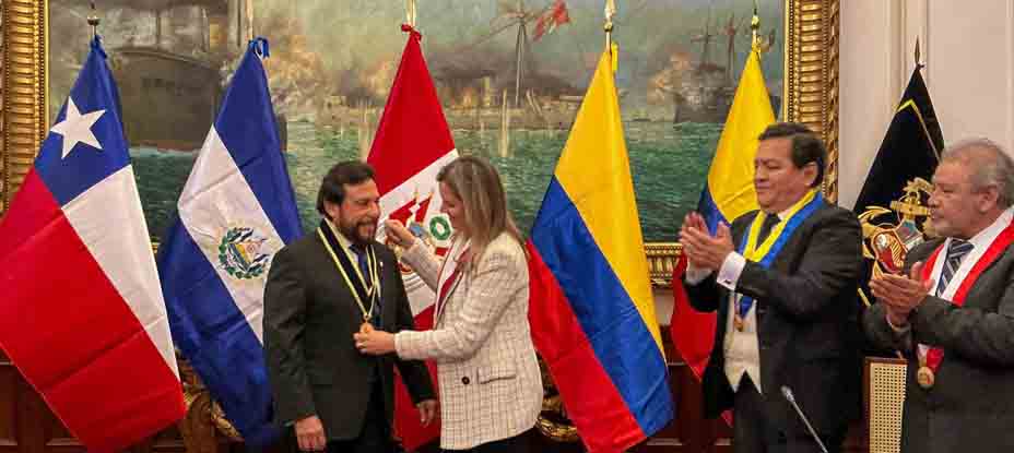 Vicepresidente Ulloa explica en Perú los cambios que vive El Salvador en tema de seguridad