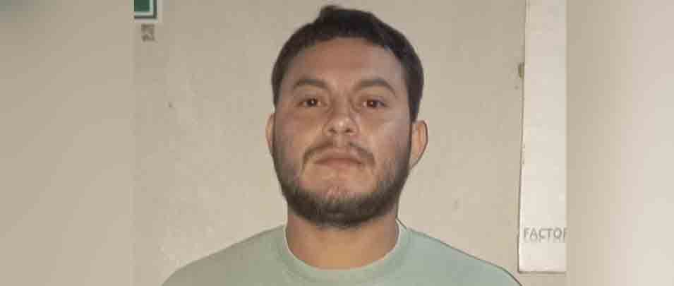 Sujeto estará en prisión tras ser grabado cuando le pegaba patadas a su víctima