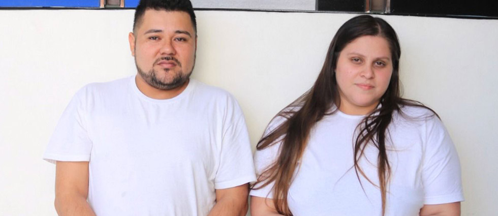 Seguirá en detención provisional pareja que fue sorprendida con droga en una gasolinera de San Salvador