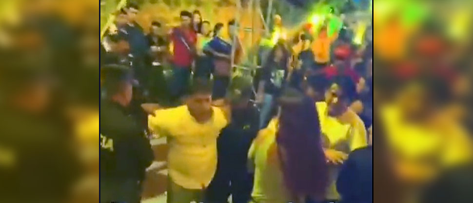 PNC pone quietos a borrachos que se fueron a golpes en un baile en Cuscatlán