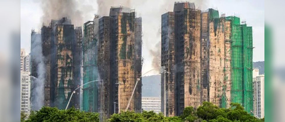 Ascienden a 83 los fallecidos y 280 desaparecidos en el incendio en complejo residencial en Hong Kong