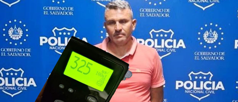 ¡Otro borracho al volante! El capturado provocó un accidente en Mejicanos